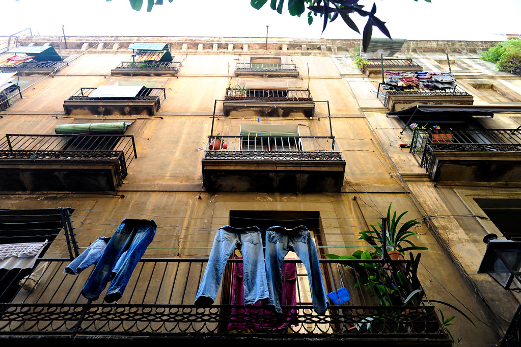 Under the balconies - Series 1/2 - Barcelona, Spain